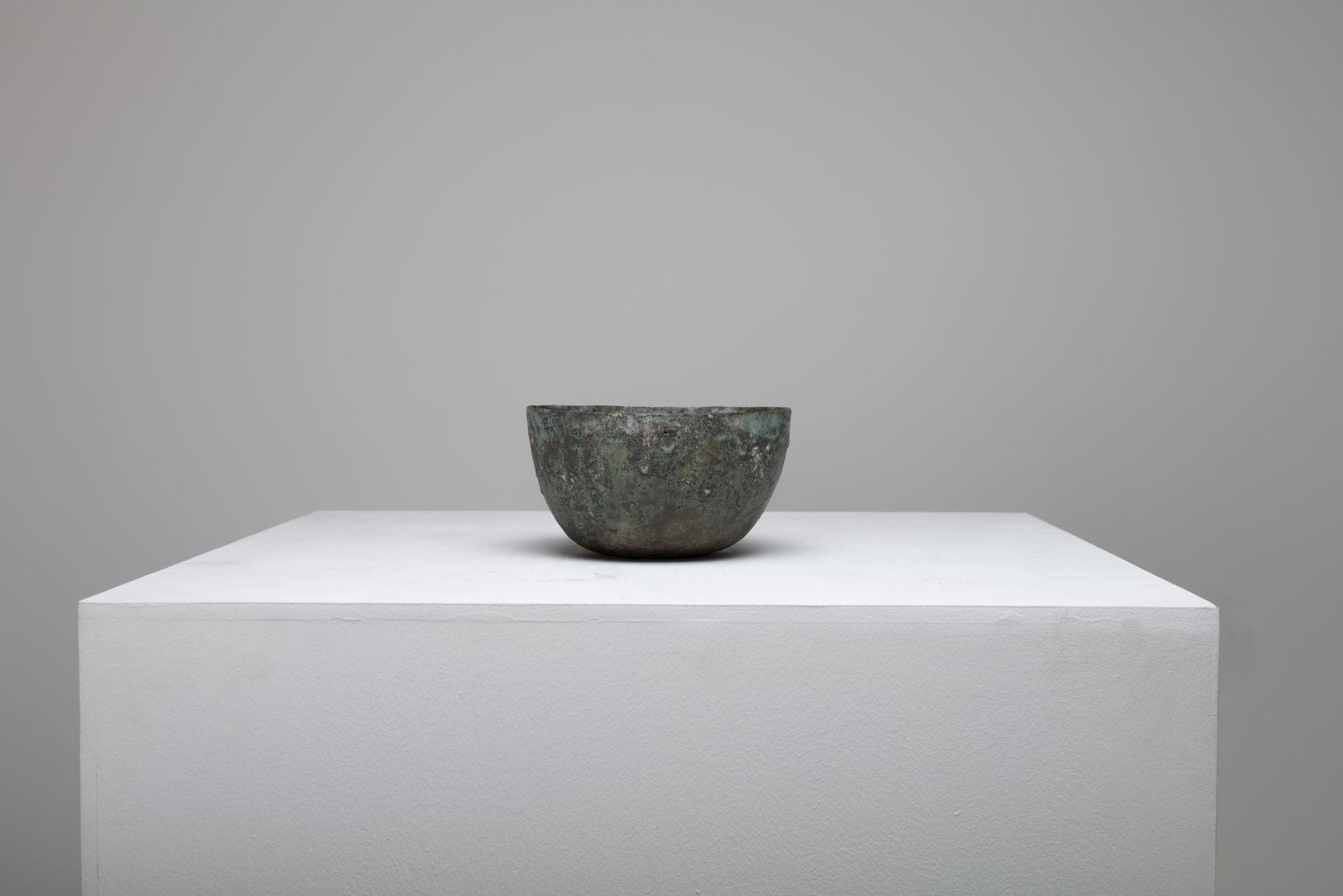 Paul Philp Green Bowl   Stoneware Sculptural Vessel photo vintage
