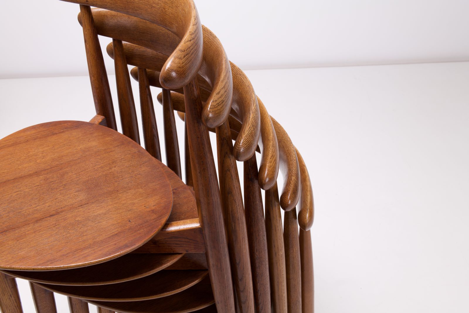 Set Of Twelve   Hans J Wegner Stacking Dining Chairs Model Fh4103 / Heart For Fritz Hansen C1952 photo for sale