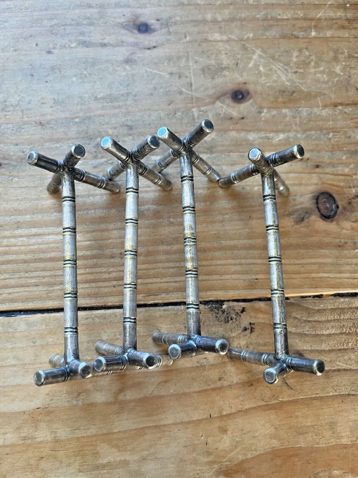 Set Of 4 French Aesthetic Movement Faux Bamboo Silver Plated Knife Rests Dresser photo vintage