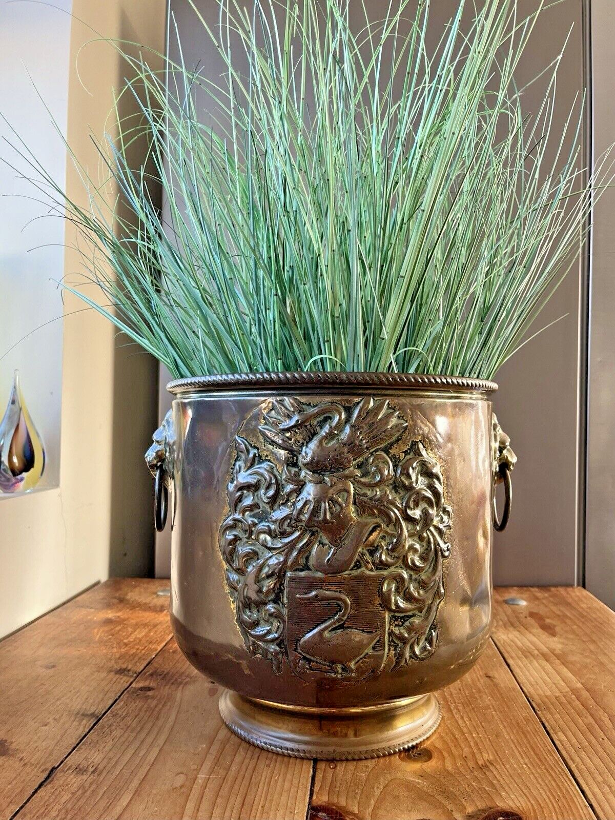 Large Antique Brass Swan Knight Armorial Planter Jardiniere Champagne Ice Bucket photo vintage