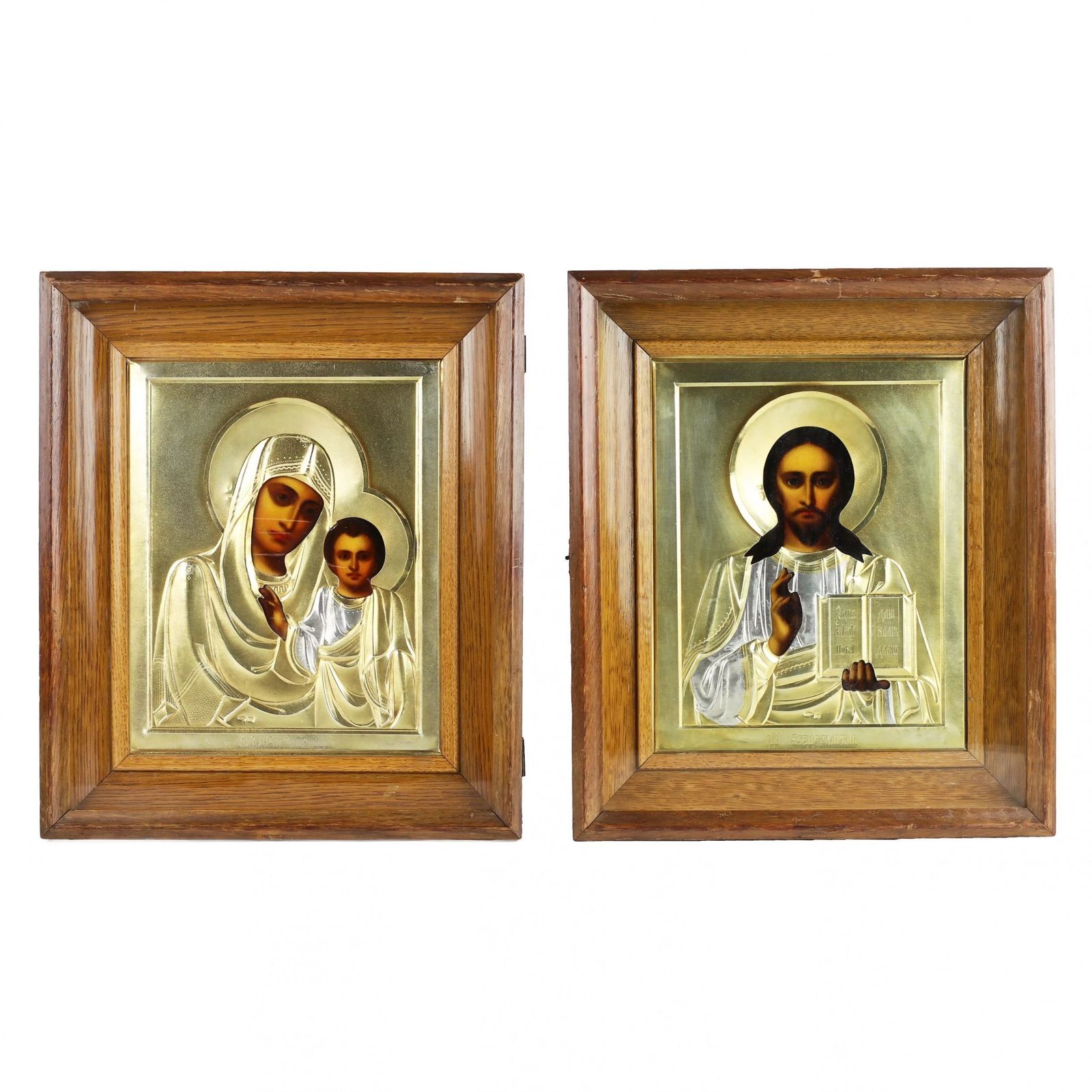 A Wedding Pair Of Icons In Silver Frames In The Art Nouveau Style. Moscow, Early 20th Century