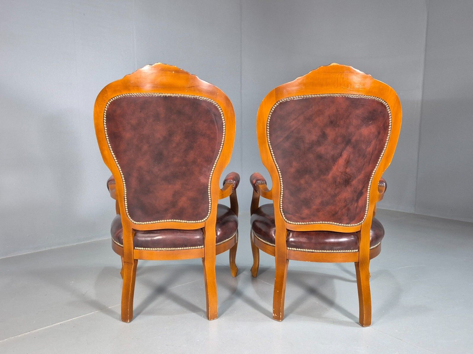 photo vinterior 2 Vintage Lounge Chairs Leather Upholstery French Style 1970s Eb8191 Vcar