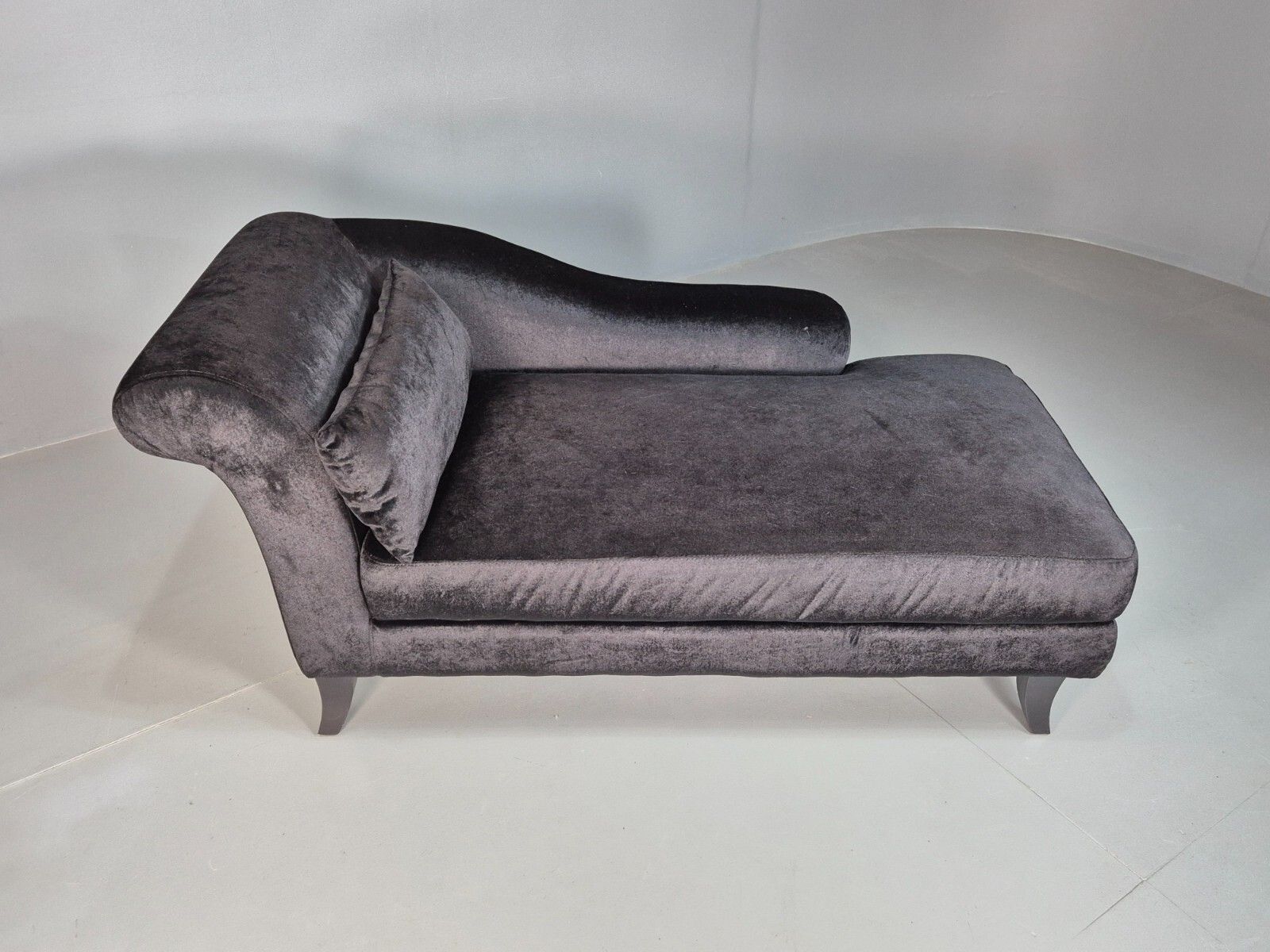 Vintage Chaise Lounge Black Velvet Velour Modern Eb8202 Vcha photo for sale