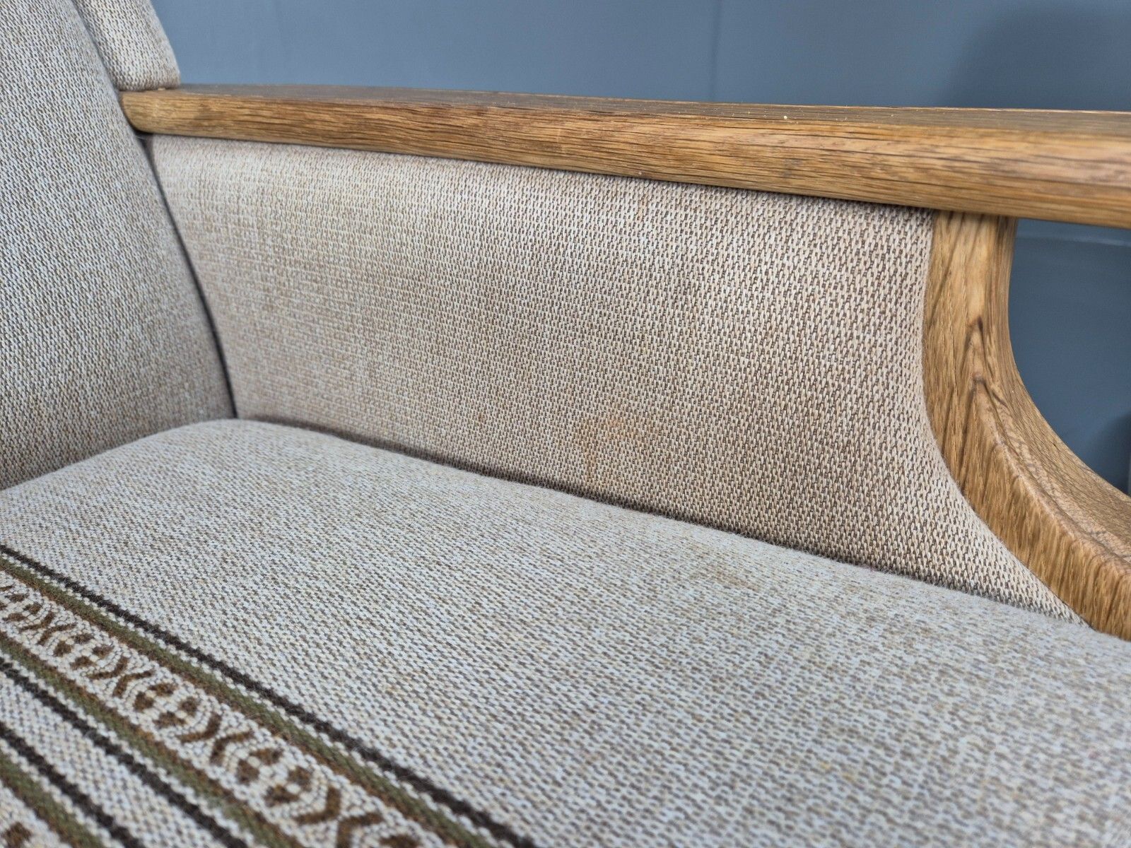 photo vintage 2 Vintage Danish Lounge Chairs Cream Wool Oak Kjaernulf Retro 1970s Eb8020 Mnor