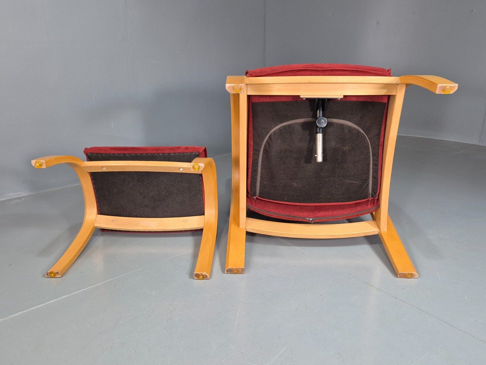 photo vinterior Vintage Danish Lounge Chair Footstool Reclining Red Oak 1980s Retro Eb7438 Mben