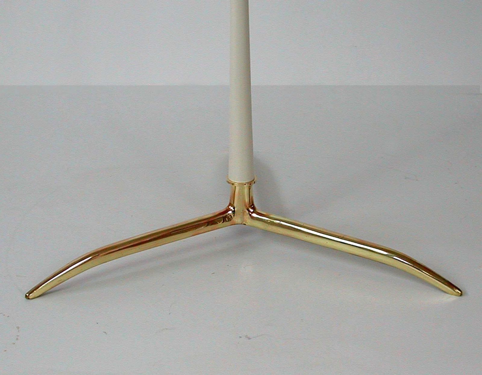photo furniture Modernist Brass & Glass Side Table, Vereinigte Werkstätten Munich, Germany 1950s