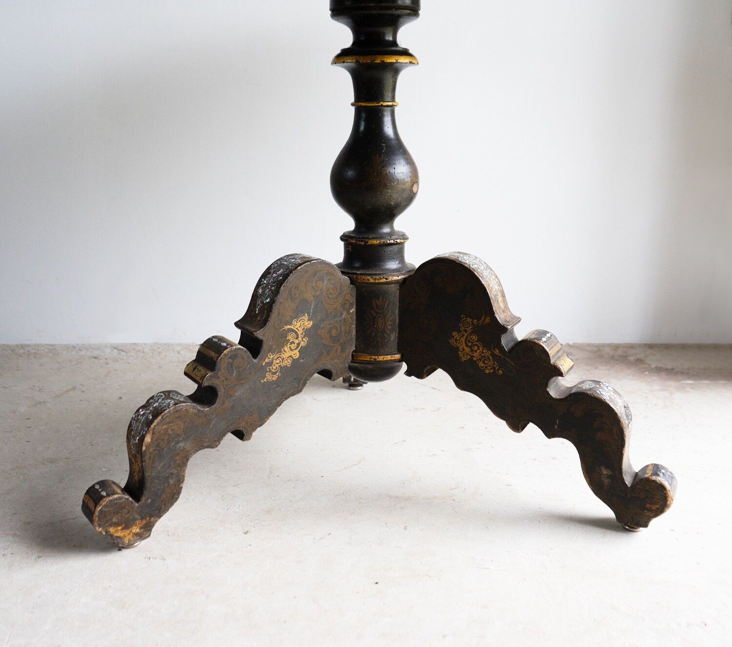 Furniture Antique French Napoleon III Lacquered Pedestal Table, Inlaid Hand Painted 19th C photo