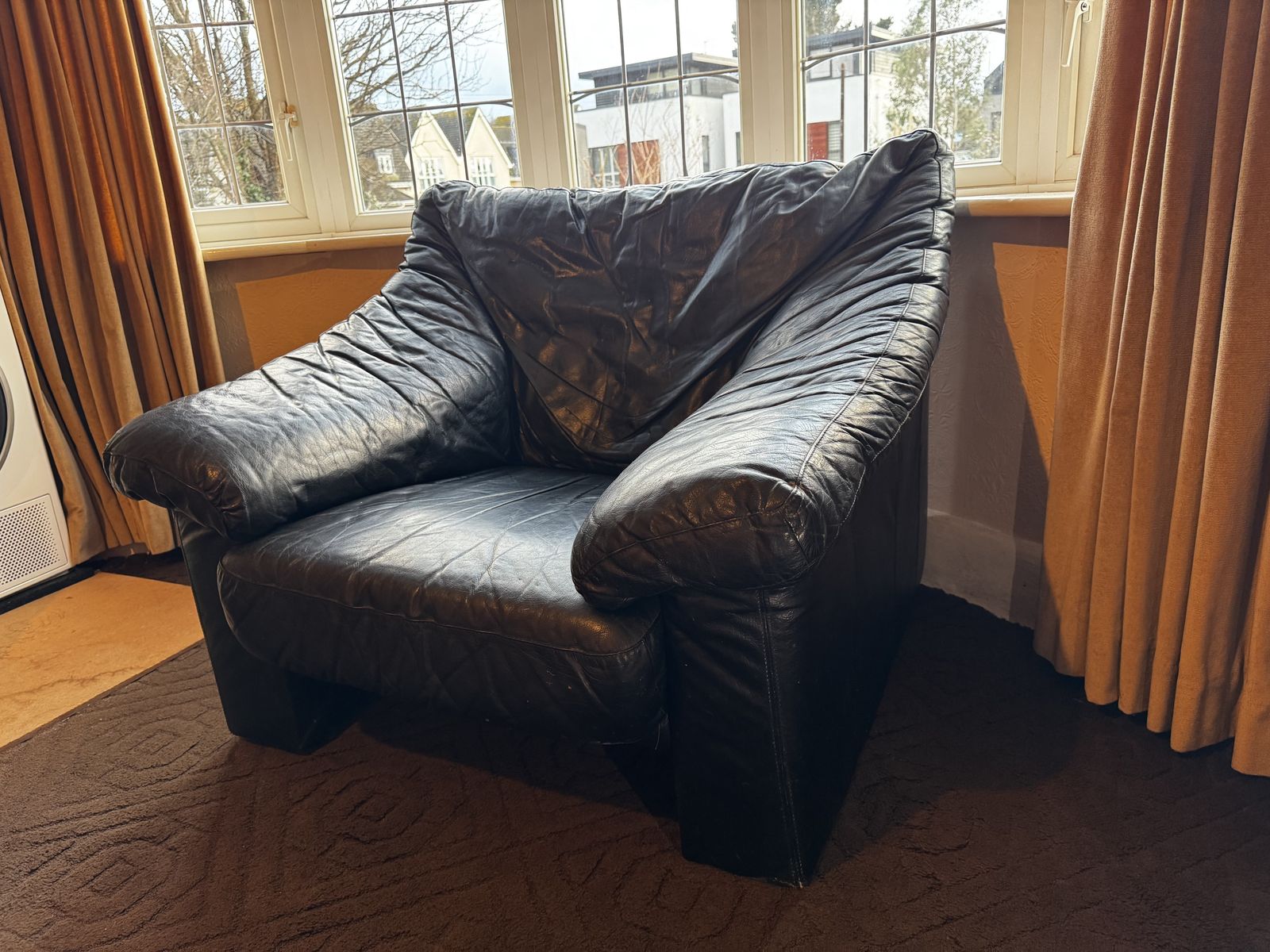 Vintage Design Italian Leather Armchair photo for sale
