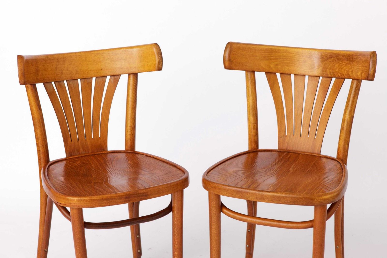 photo furniture Vintage Chairs By Radomsko Zmg, Poland, Bentwood, Beech, 1970s
