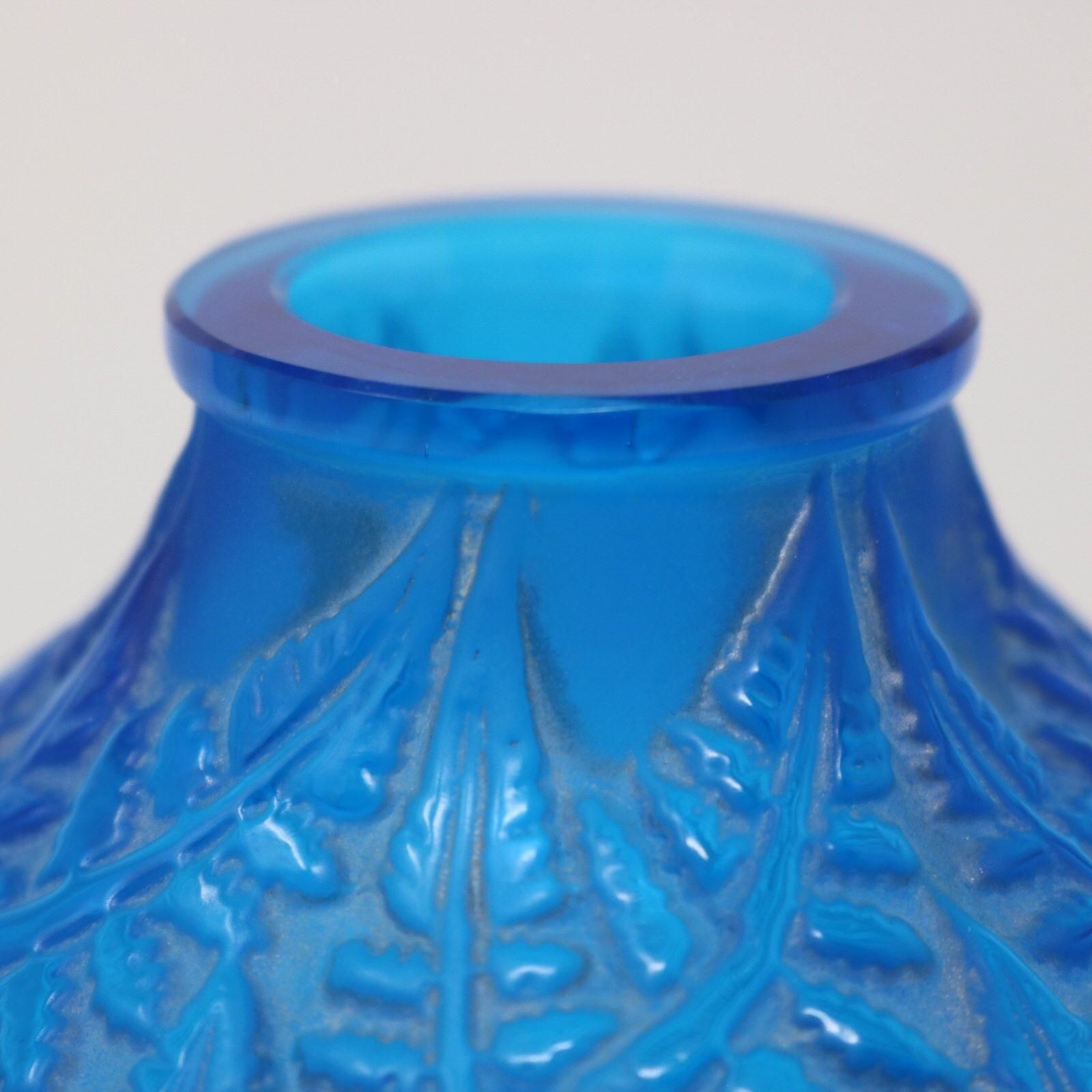 Rene Lalique Electric Blue Glass Espalion Vase photo vintage