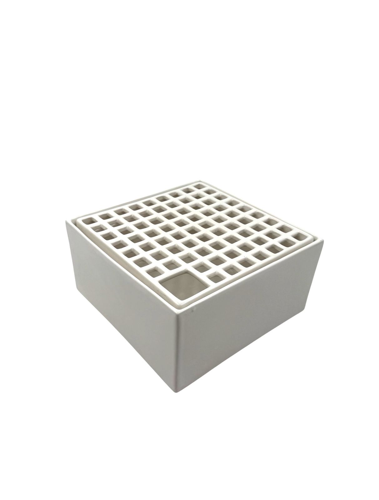Studio Opi, White Space Age Mod. Ikebana C Ceramic Vase, Gabbianelli Italy Ca. 1970 photo furniture