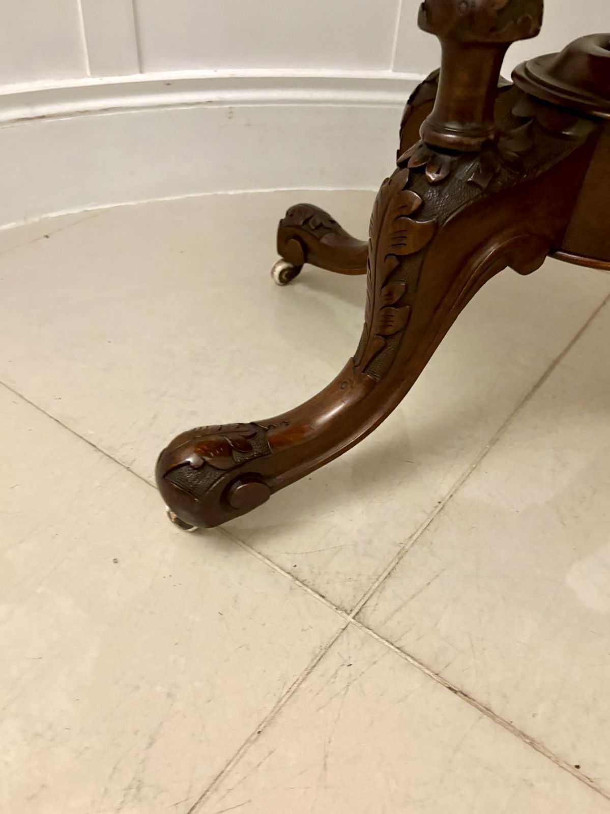 Antique 19th Century Quality Burr Walnut Inlaid Oval Side Table photo furniture