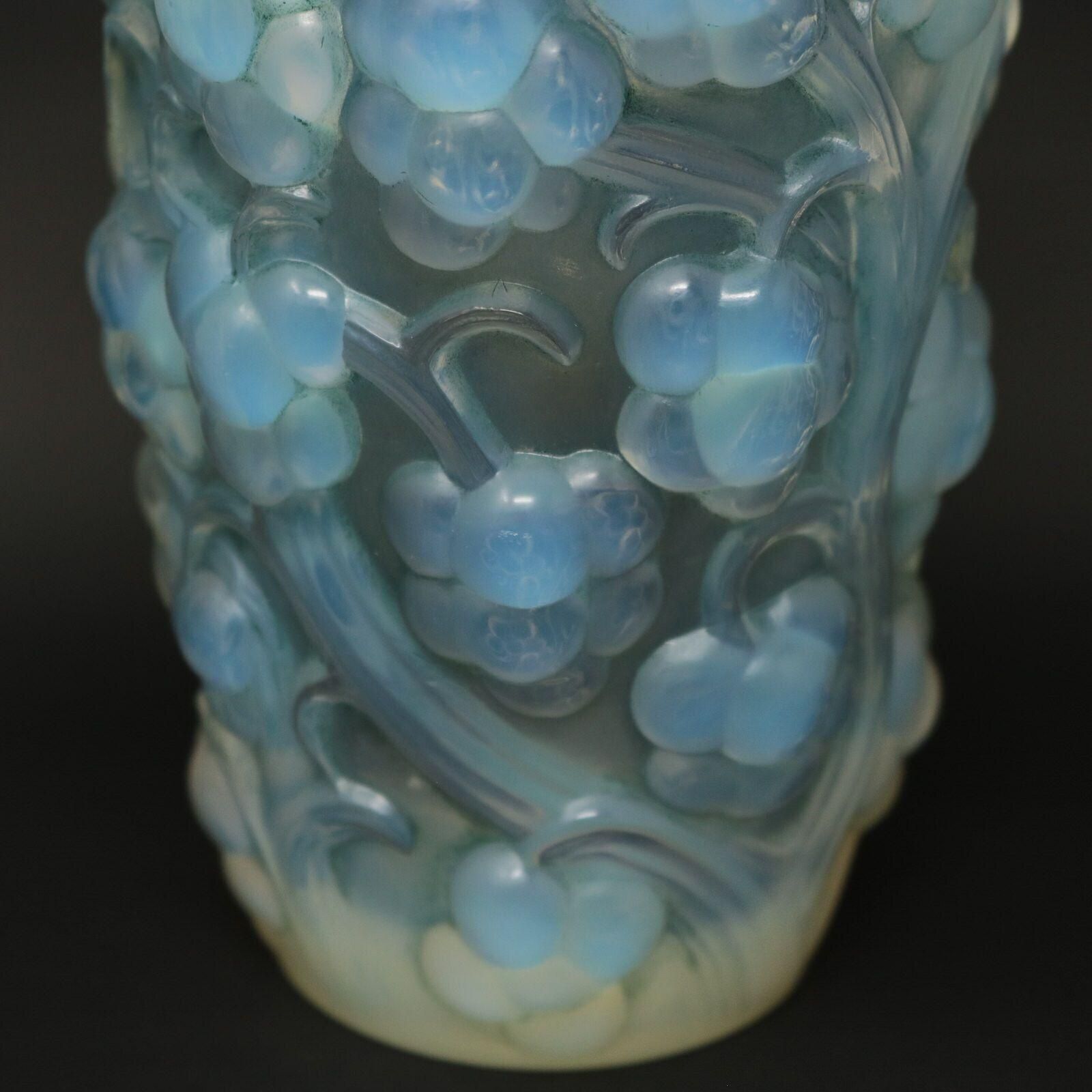 Rene Lalique Opalescent Glass 'Raisins' Vase photo 2316.0