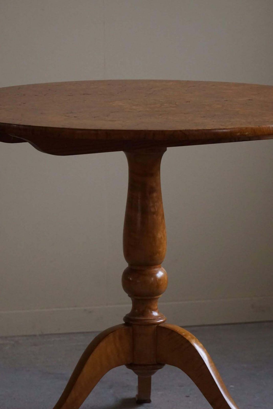 Furniture A Round Antique Swedish Folding Table In Burl Wood, Early 19th Century photo