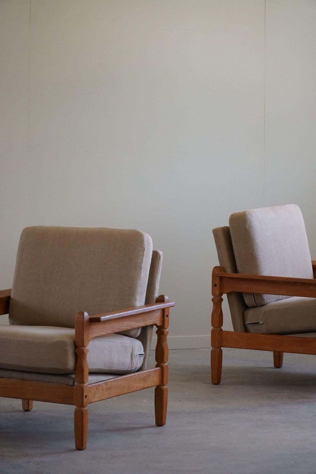 Danish Modern, Pair Of Lounge Chairs In Oak & Linen, Henning Kjærnulf, 1960s photo Furniture