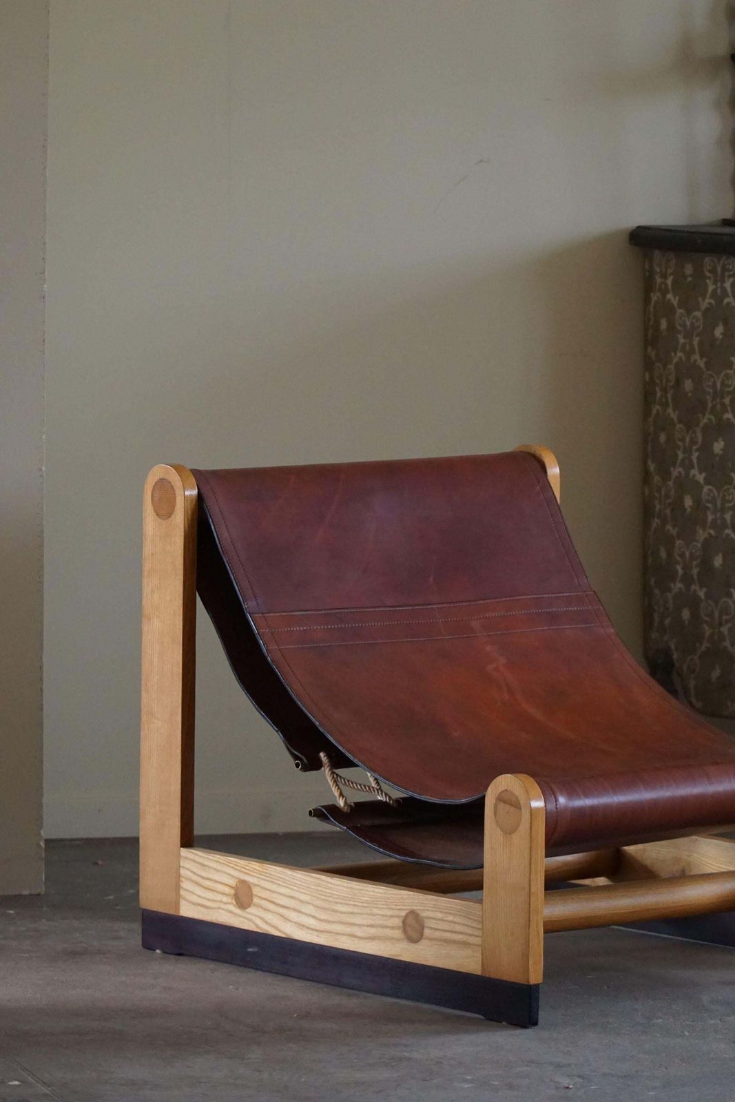Francesco Lucianetti, Lounge Chairs In Leather & Elm, Italian Modern, 1960s photo buy