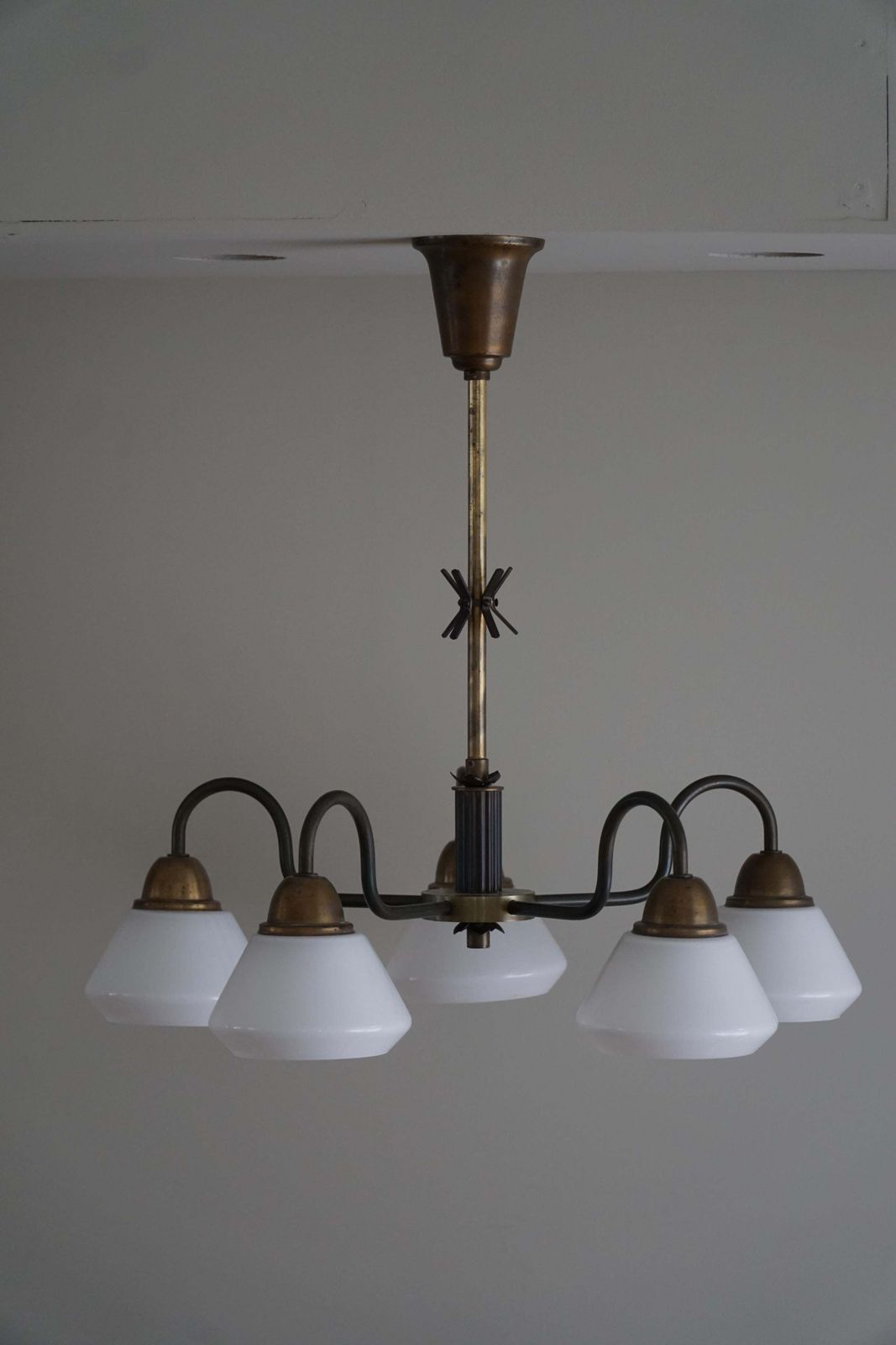 A Danish Modern 5 Headed Chandelier In Opal Glass & Brass, Art Deco, 1940s photo vintage