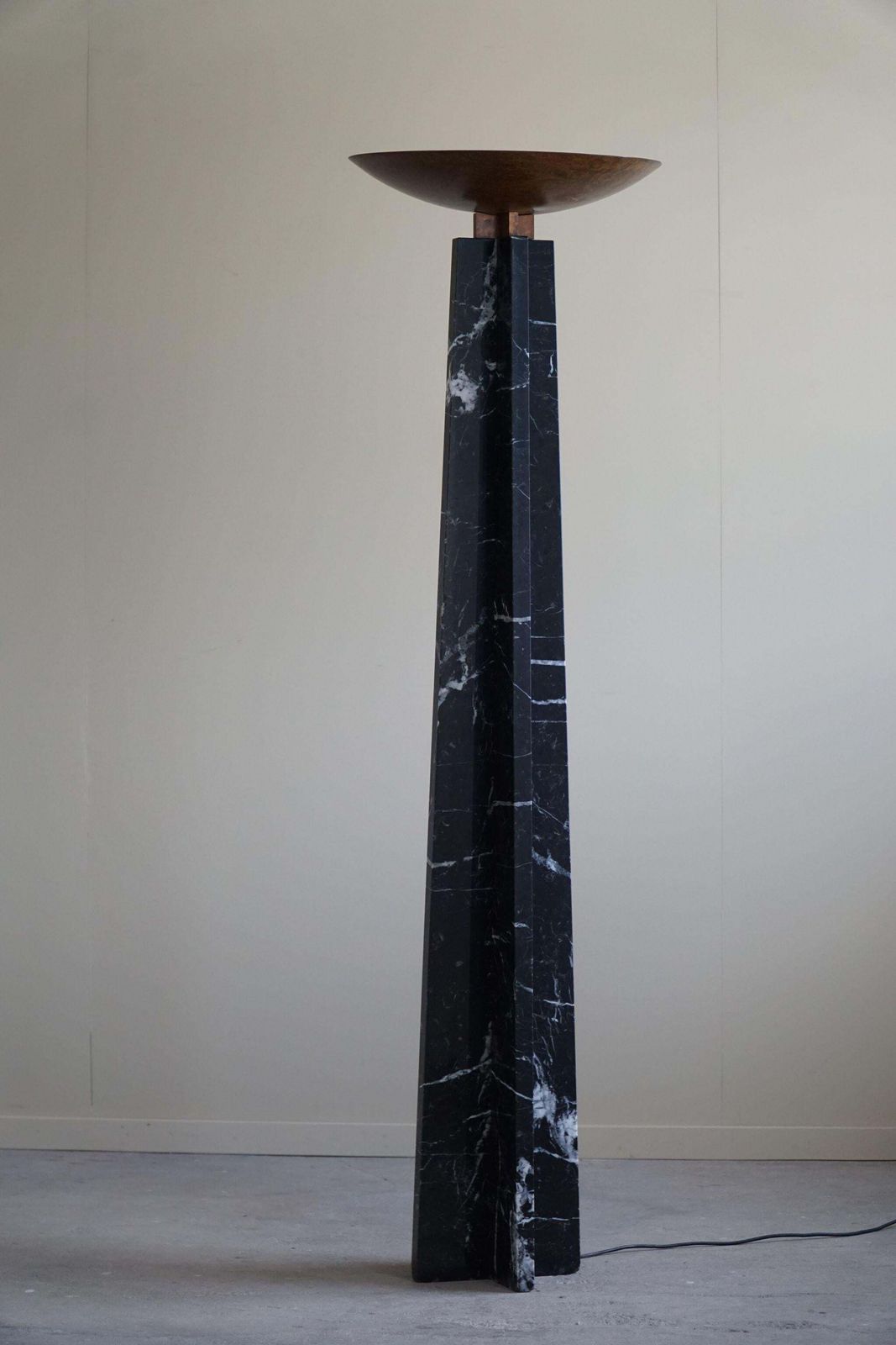 12111.0 Massimo & Lella Vignelli, Floor Lamp In Copper & Marble, Wagneriana, Italy, 1986 photo