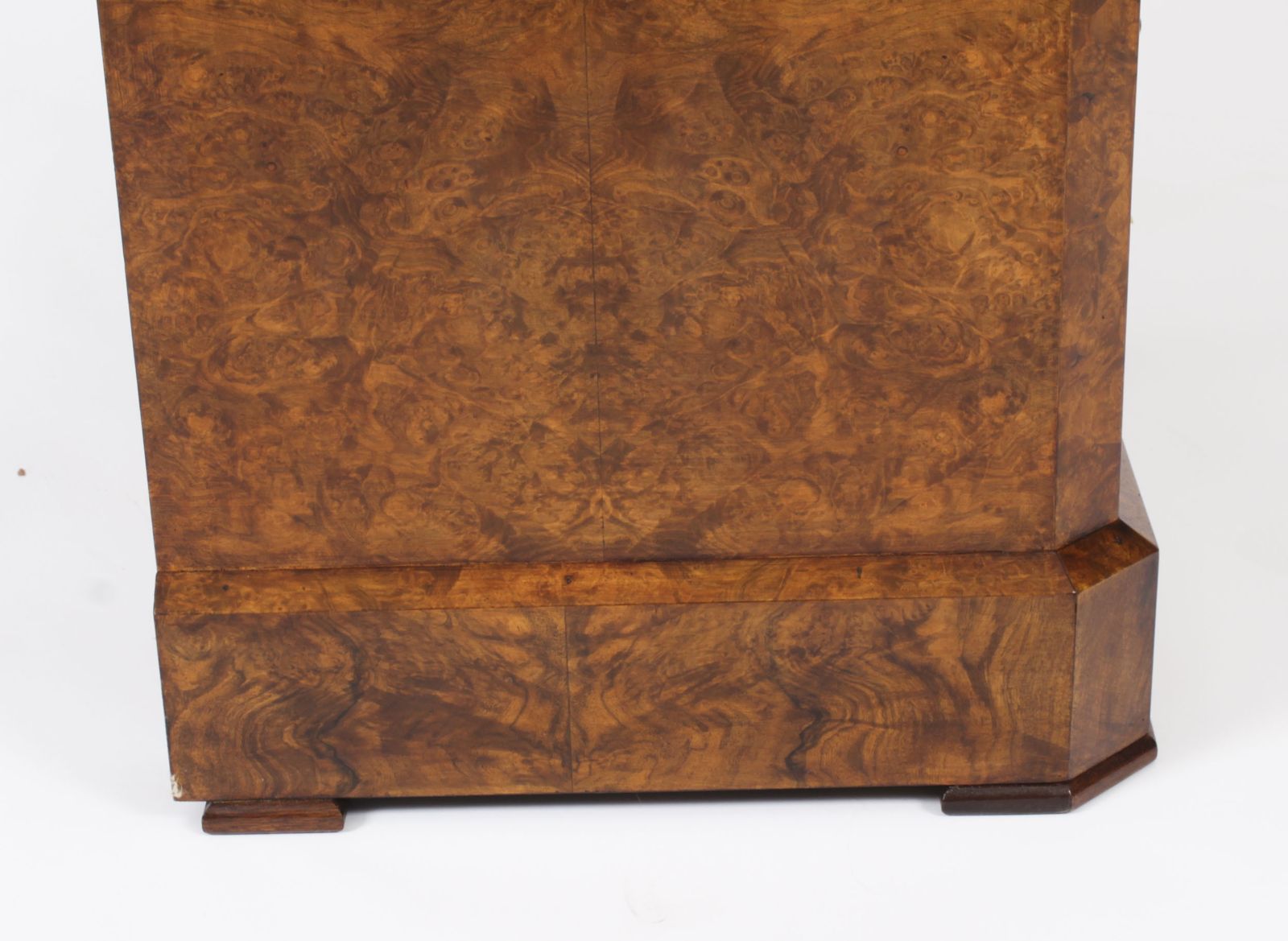 photo vintage Bespoke Pair Of Burr Walnut Bedside Chests Cabinets  Made To Order