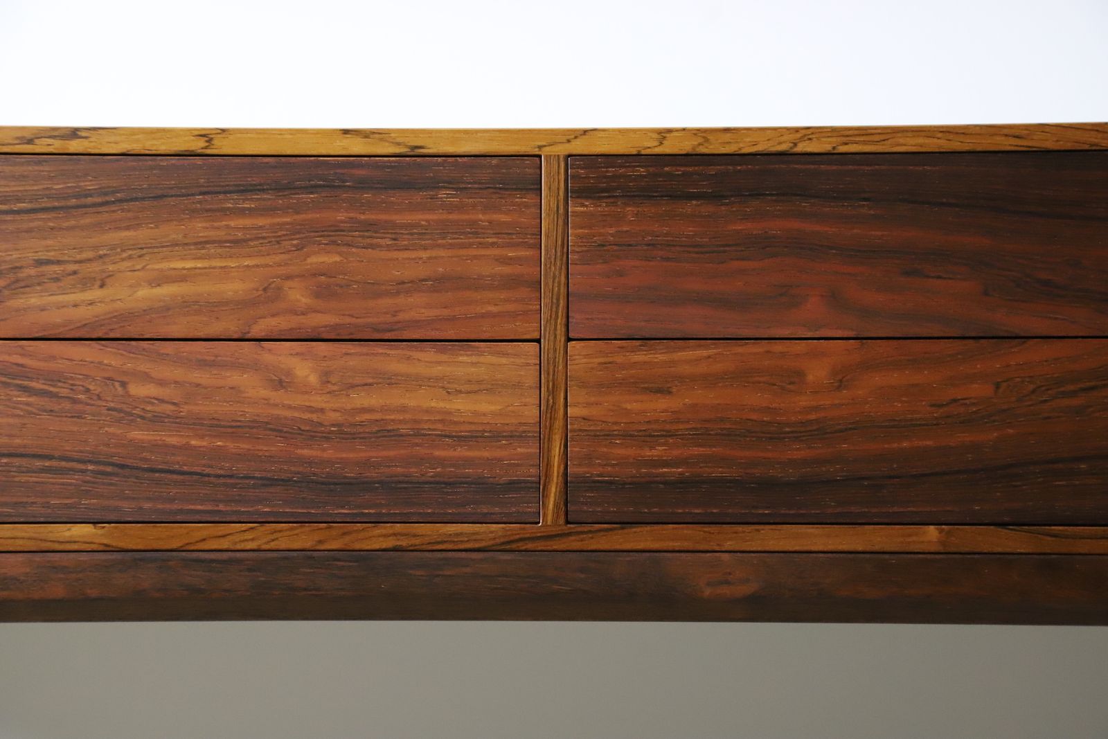 Kai Kristiansen ‘Model 334’ Chest Of Drawers With Mirror photo buy