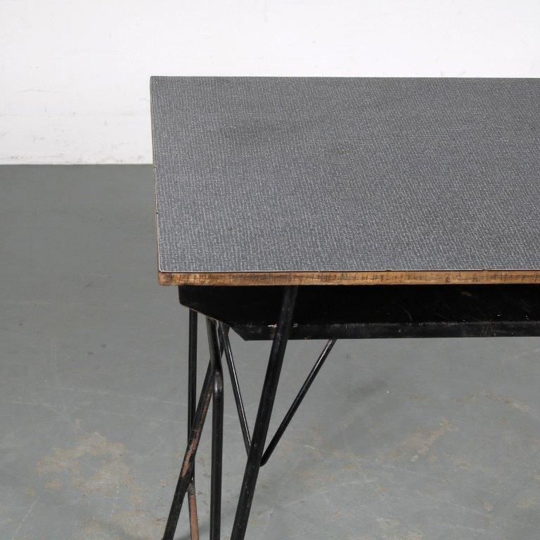 photo vintage 1950s Willy Van Der Meeren Teacher’s Desk For Tubax, Belgium