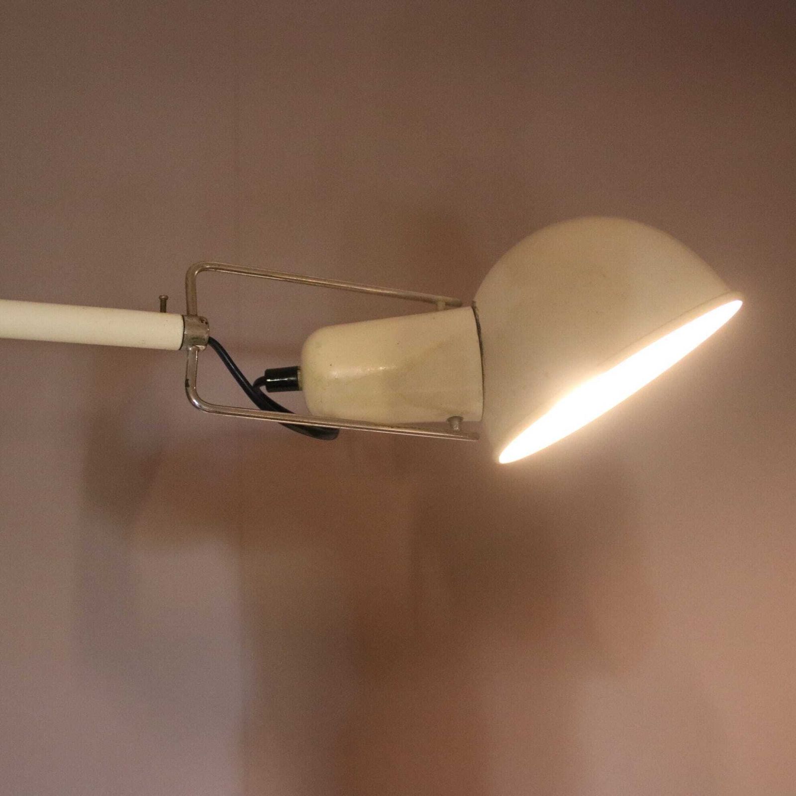 photo furniture 1970s Directional Wall Lamp By Paolo Rizzatto For Flos, Italy