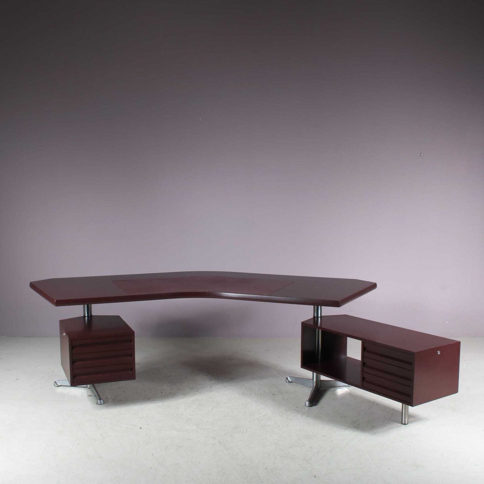 Osvaldo Borsani Desk For Tecno Milano, Italy 1950 photo Furniture