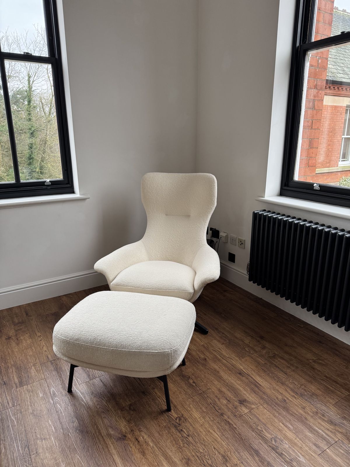 Kingsliving Boucle Chair & Foot Stall Rrp£3385 photo Furniture