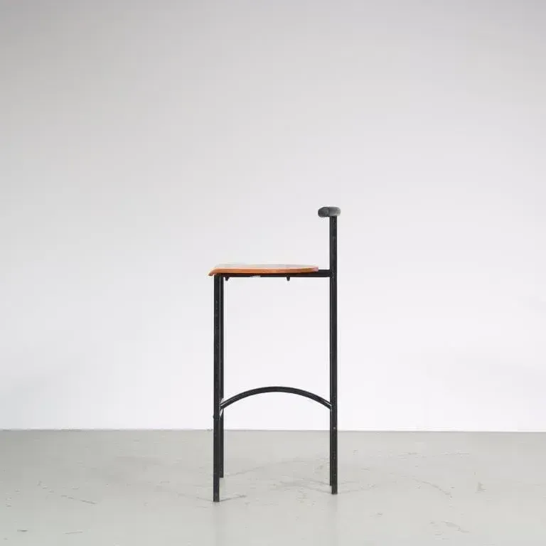photo vinterior 1980s “Tokyo” Bar Stool By Rodney Kinsman For Bieffeplast, Italy
