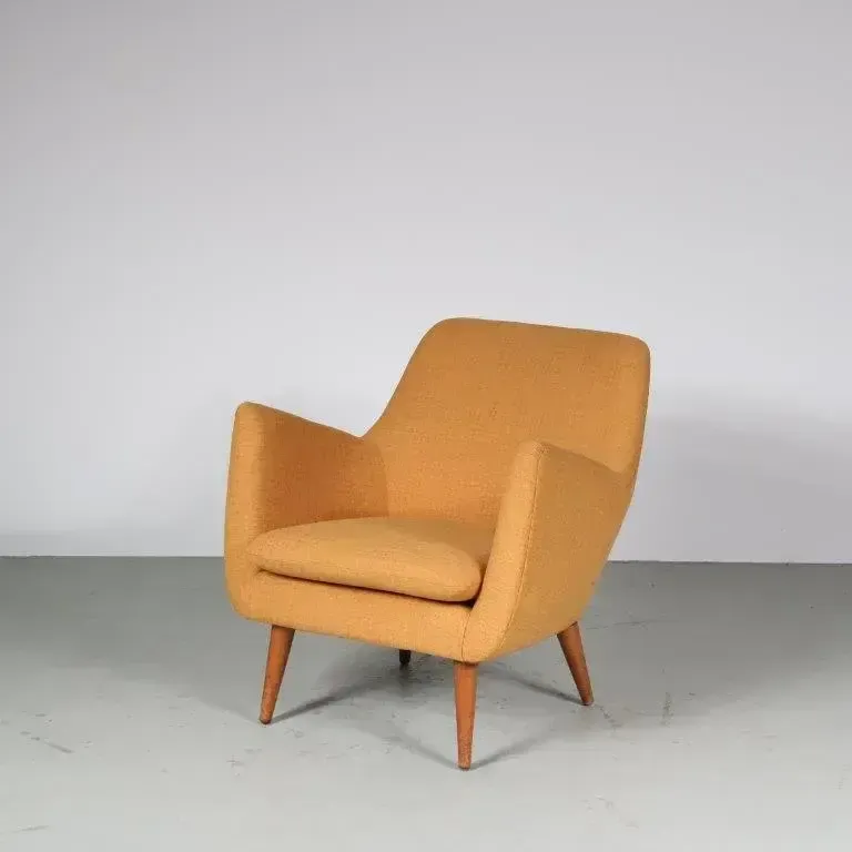 “Poet” Chair By Finn Juhl For Niels Vodder In Denmark, 1950 photo for sale