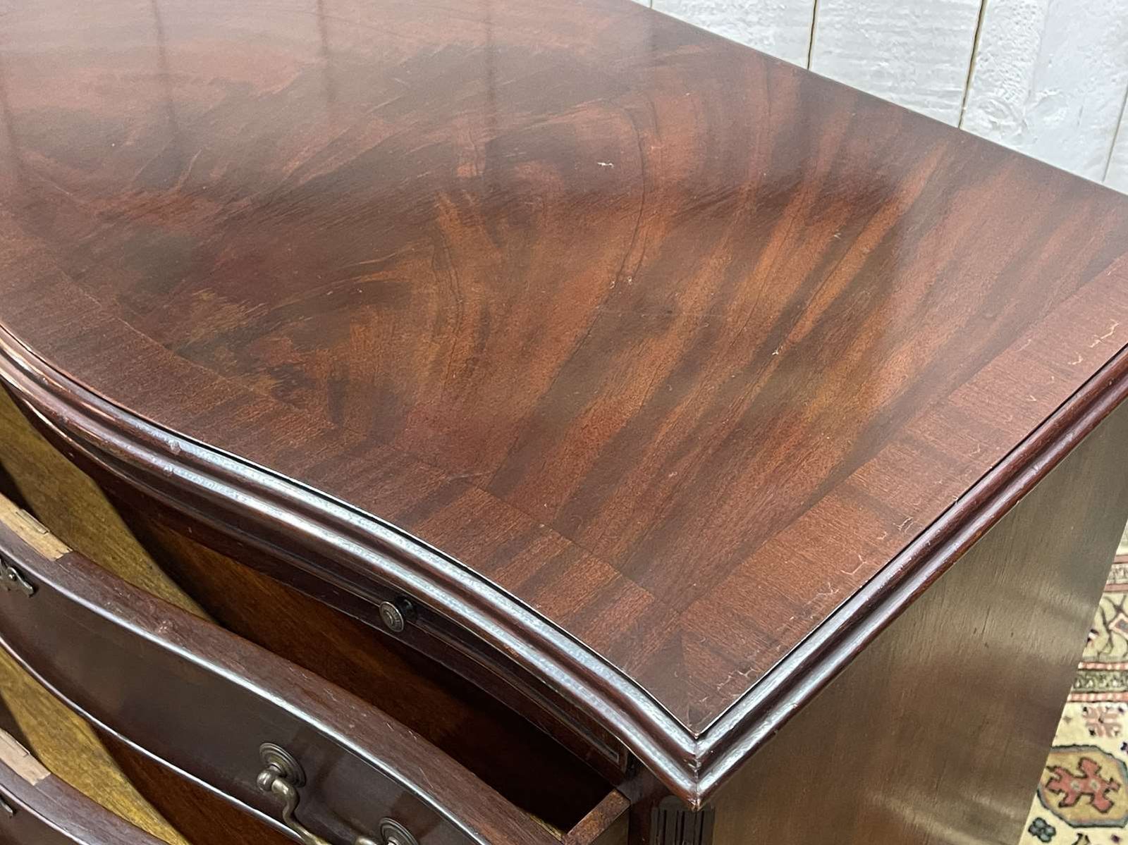 English Chest Of Drawers From The 1950s In Mahogany photo vinterior
