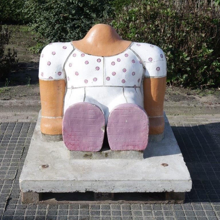 Sitting Figure Sculpture By Jan Snoeck Netherlands 1980 photo vinterior