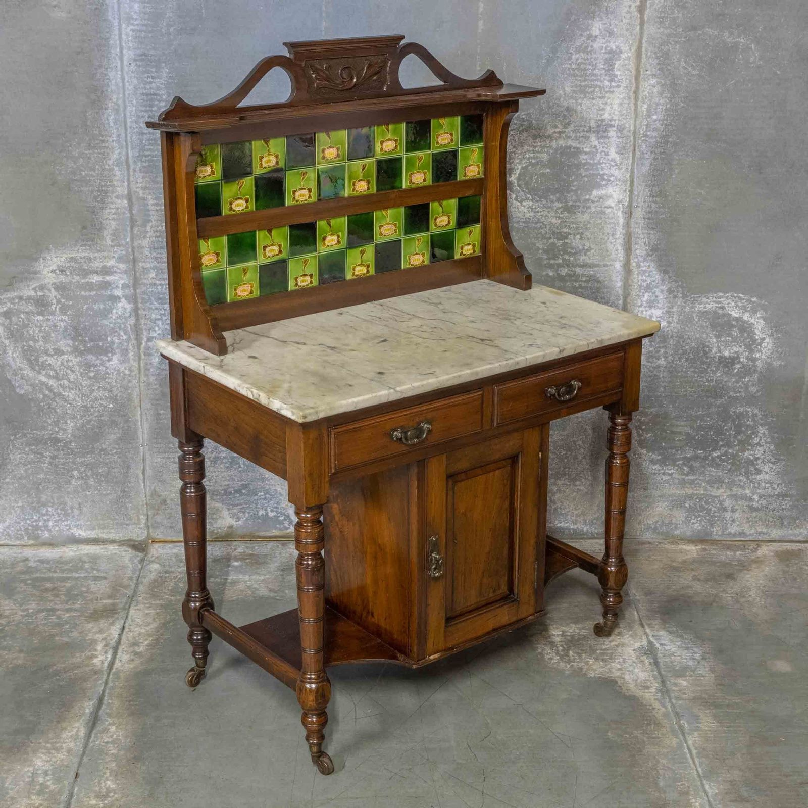 Late Victorian Mahogany Washstand