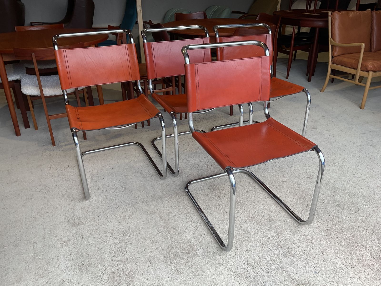 photo furniture Set Of 4 Chairs By Mart Stam For Fasem, 1970s In Mid Century Style