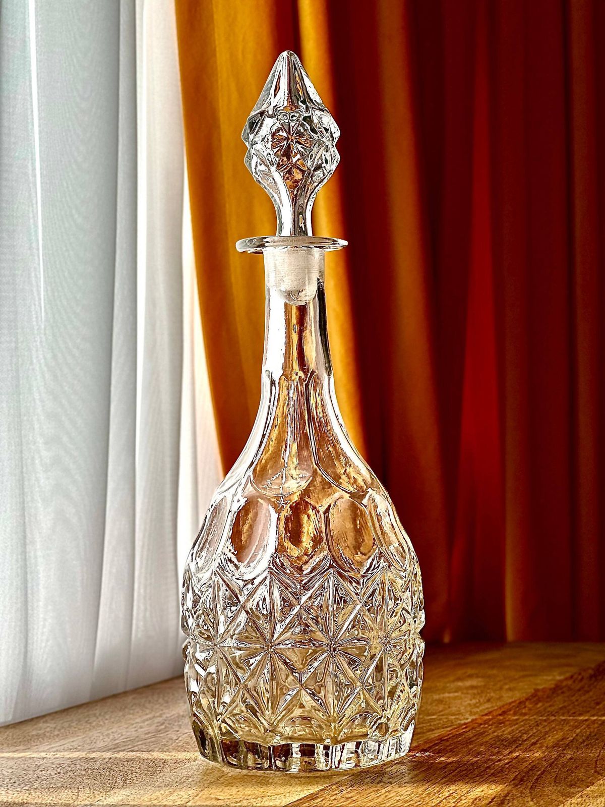 Victorian Glass Decanter With Faceted Stopper, Diamond & Oval Moulded Design, Antique Crystal Bottle C.1870