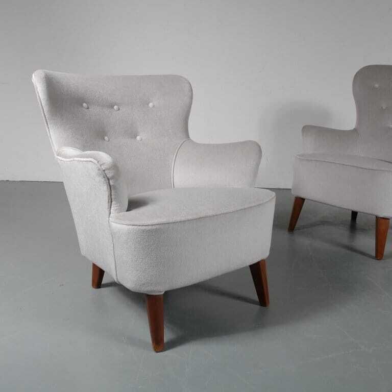 photo vintage 1950s Pair Of Theo Ruth Lounge Chairs For Artifort, The Netherlands