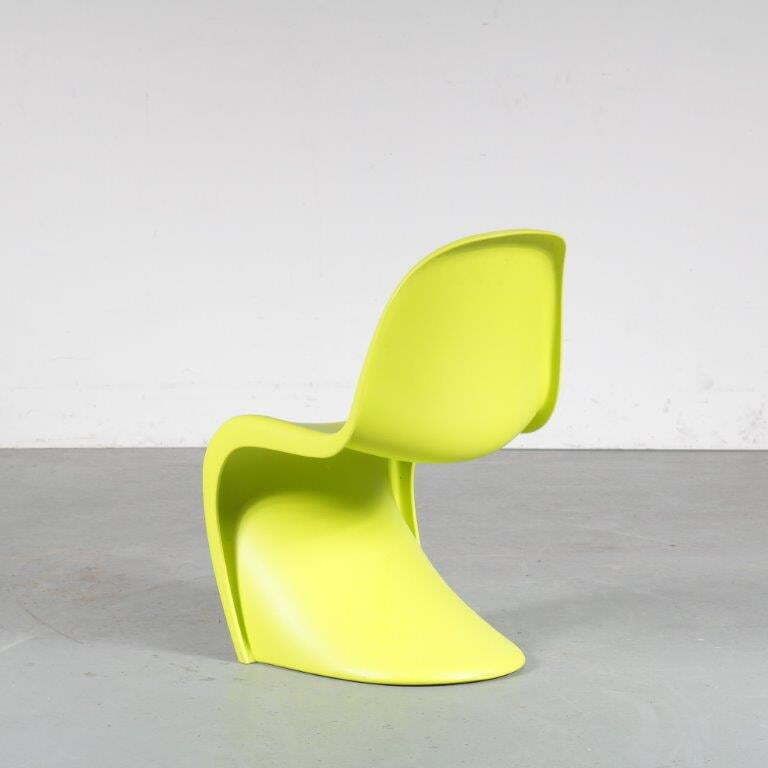 photo furniture 2000s Children Chair By Verner Panton For Vitra, Germany