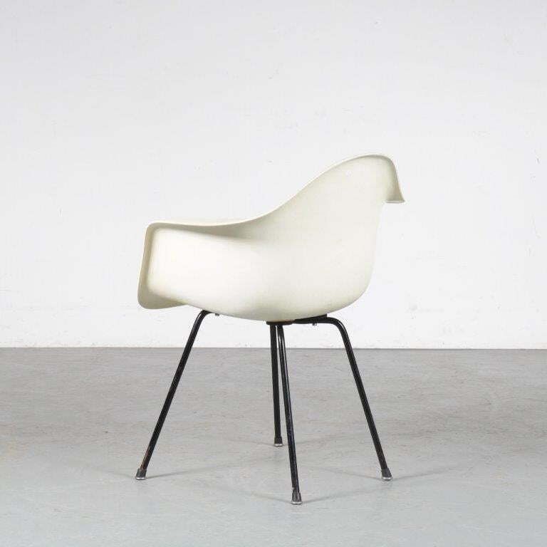 1950s Rare Eames Zenith Side Chair For Herman Miller, USA photo Furniture