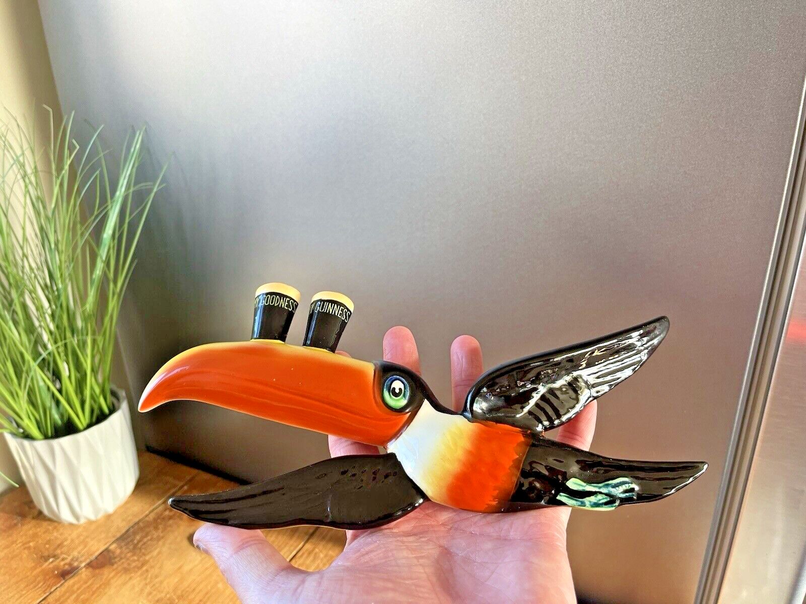 350.0 Original 30s Carlton Ware Goodness My Guinness Flying Toucan Wall Plaque Ga 2221 photo