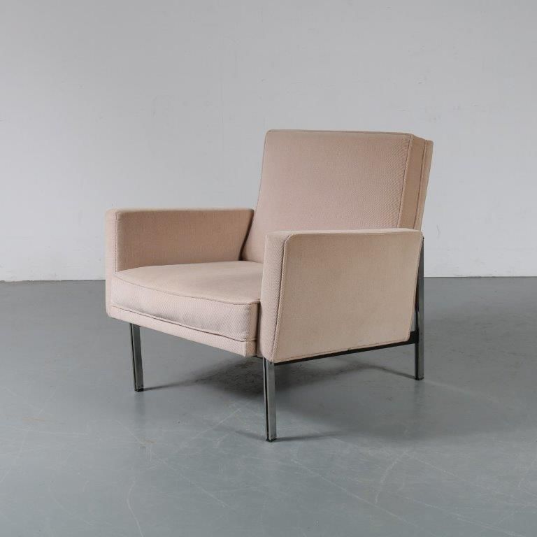 photo buy Living Room Set By Florence Knoll, USA 1960
