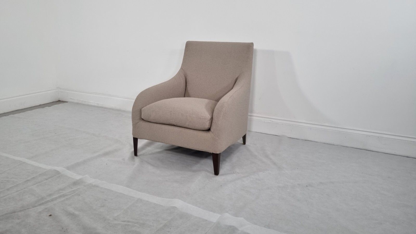 Bb Italia Florence F3 Armchair In Honey Beige Boucle In Excellent Condition photo for sale