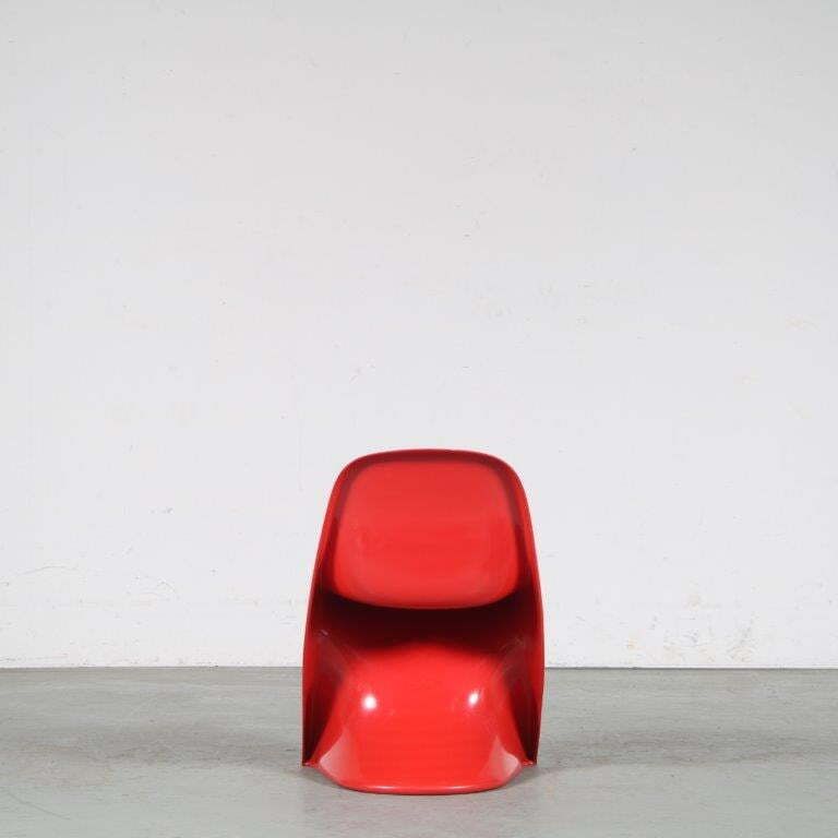 2000s Red “Casalino” Children Chair By Alexander Begge For Casala, Germany photo Furniture