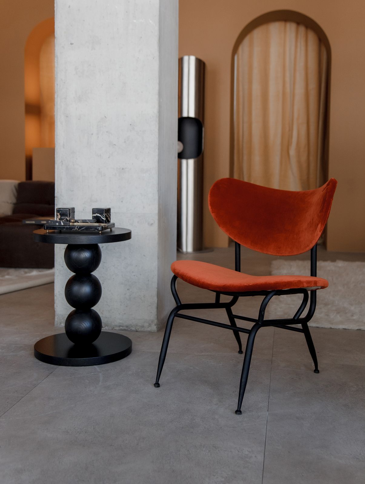 'Burnt Orange' Midcentury Armchair photo vinterior