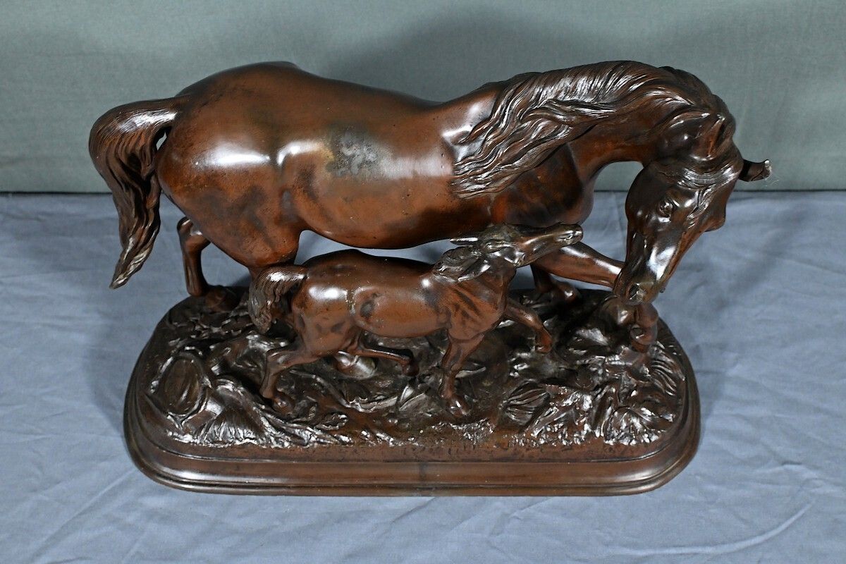 Horse And Its Foal In Spelter, Signed E.Loiseau – Early 20th Century photo Art