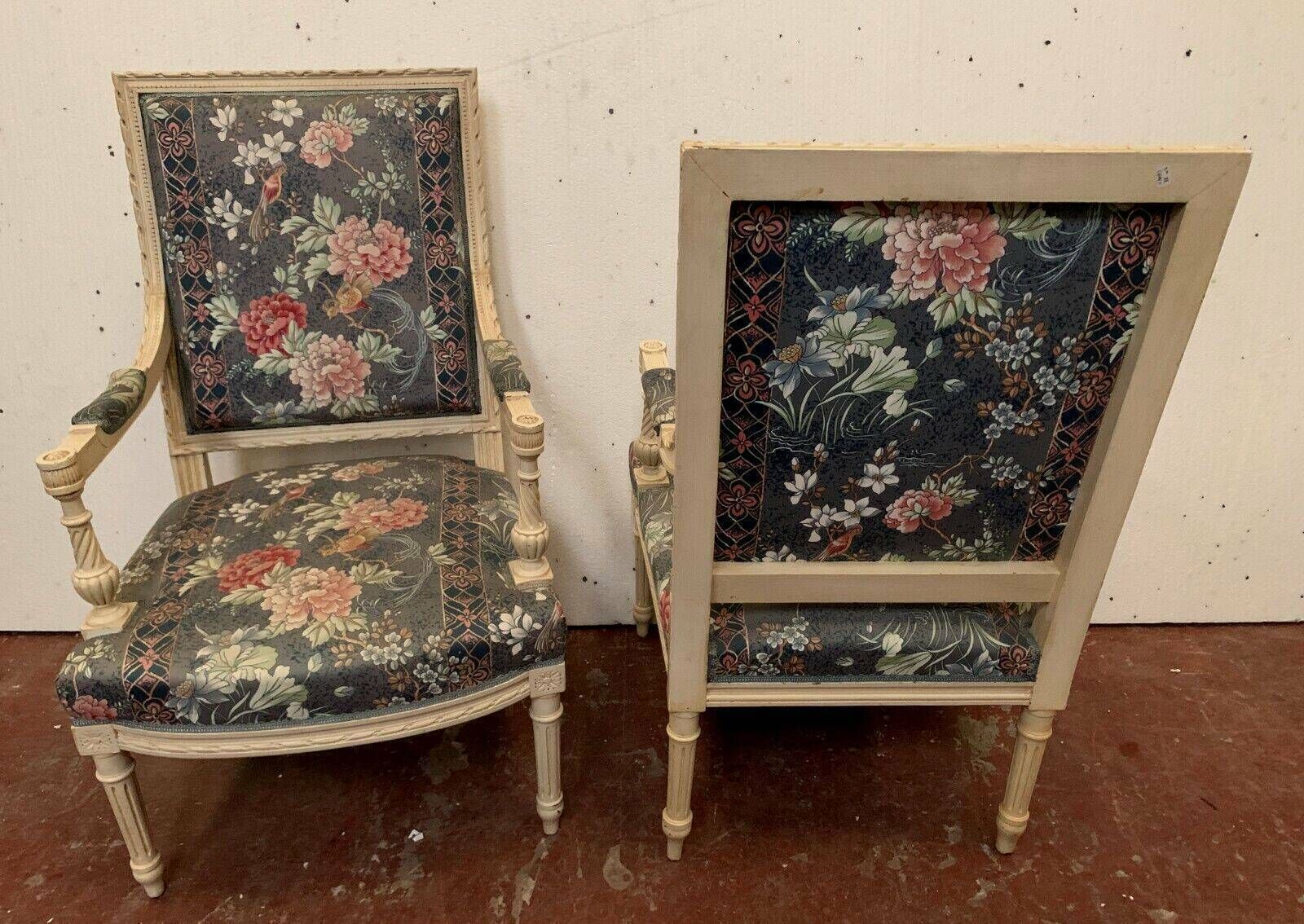 Pair Of Louis XVI Style Armchairs In White Lacquered Beech photo vinterior