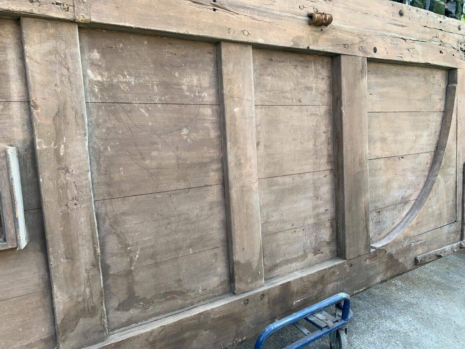 4668.12 Double Carriage Doors In Natural Wood XIX Century photo