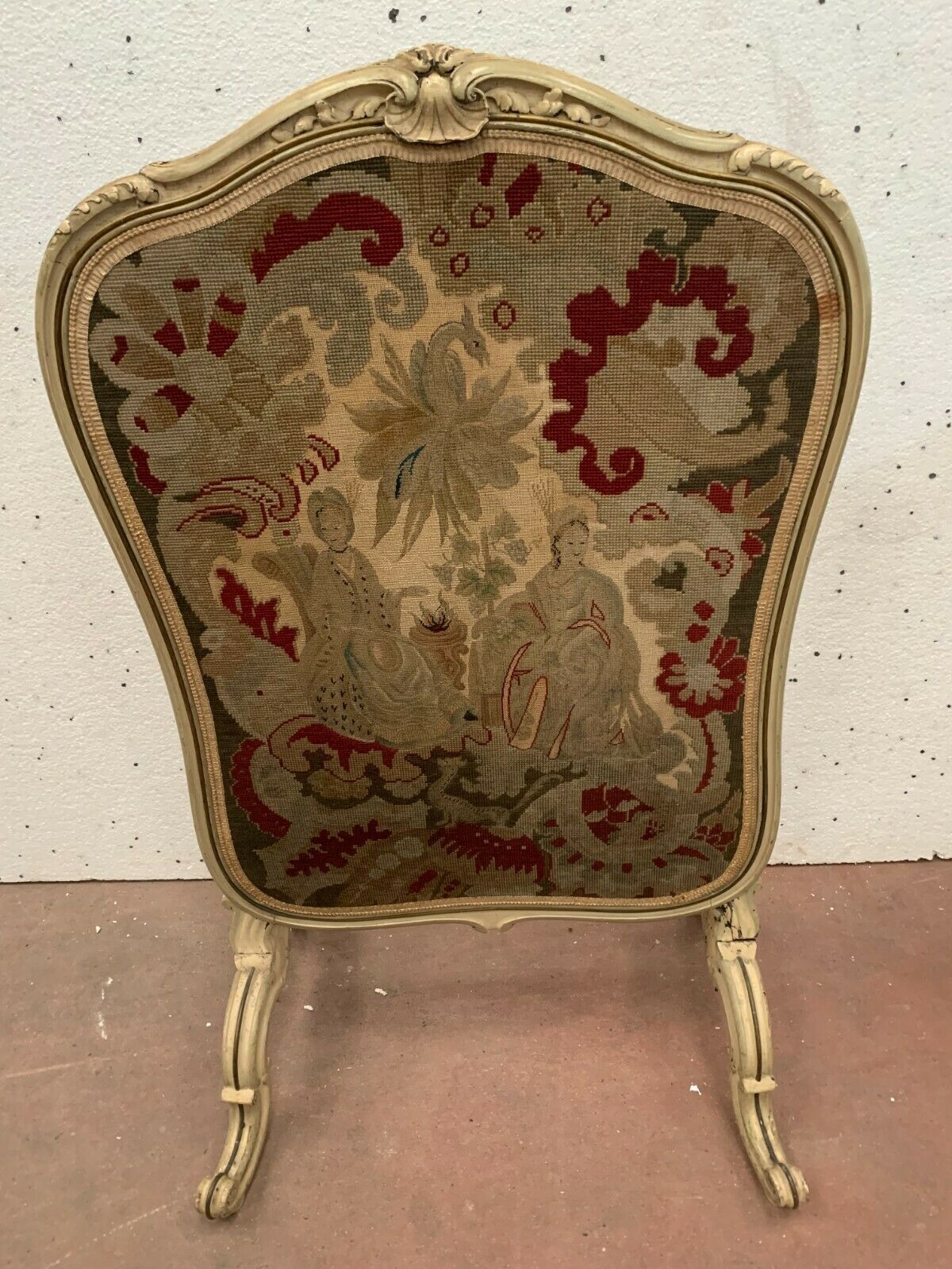 Louis XV Style Lacquered Wood Fireplace Screen photo vinterior