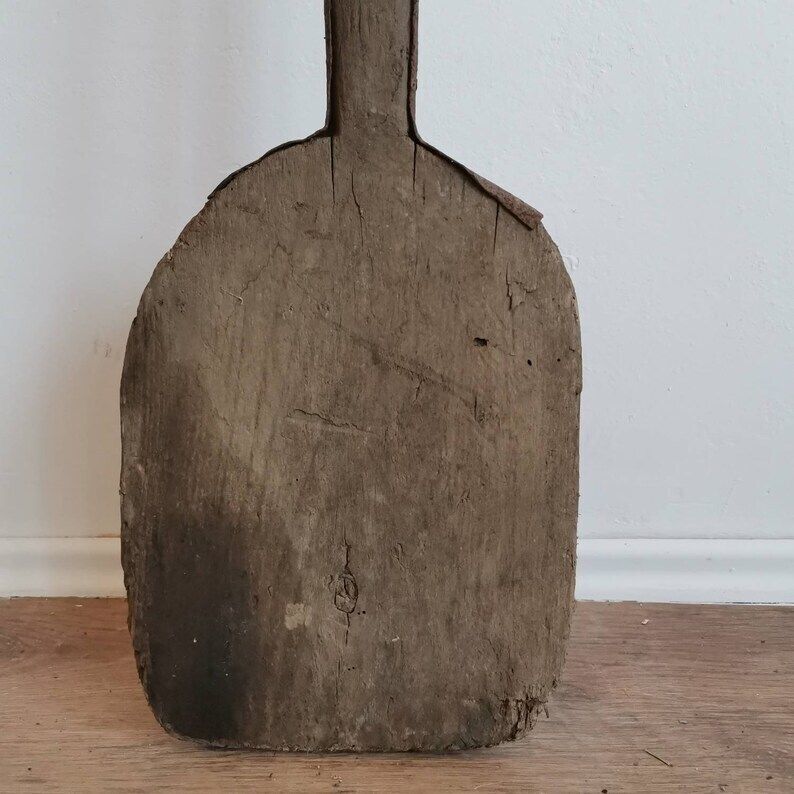 Beautiful Well Used And Very Rustic Primitive Flat Paddle Antique Baking Equipment Bread Bakery Vintage Decor Hand Carved Wood 100 Yrs Old