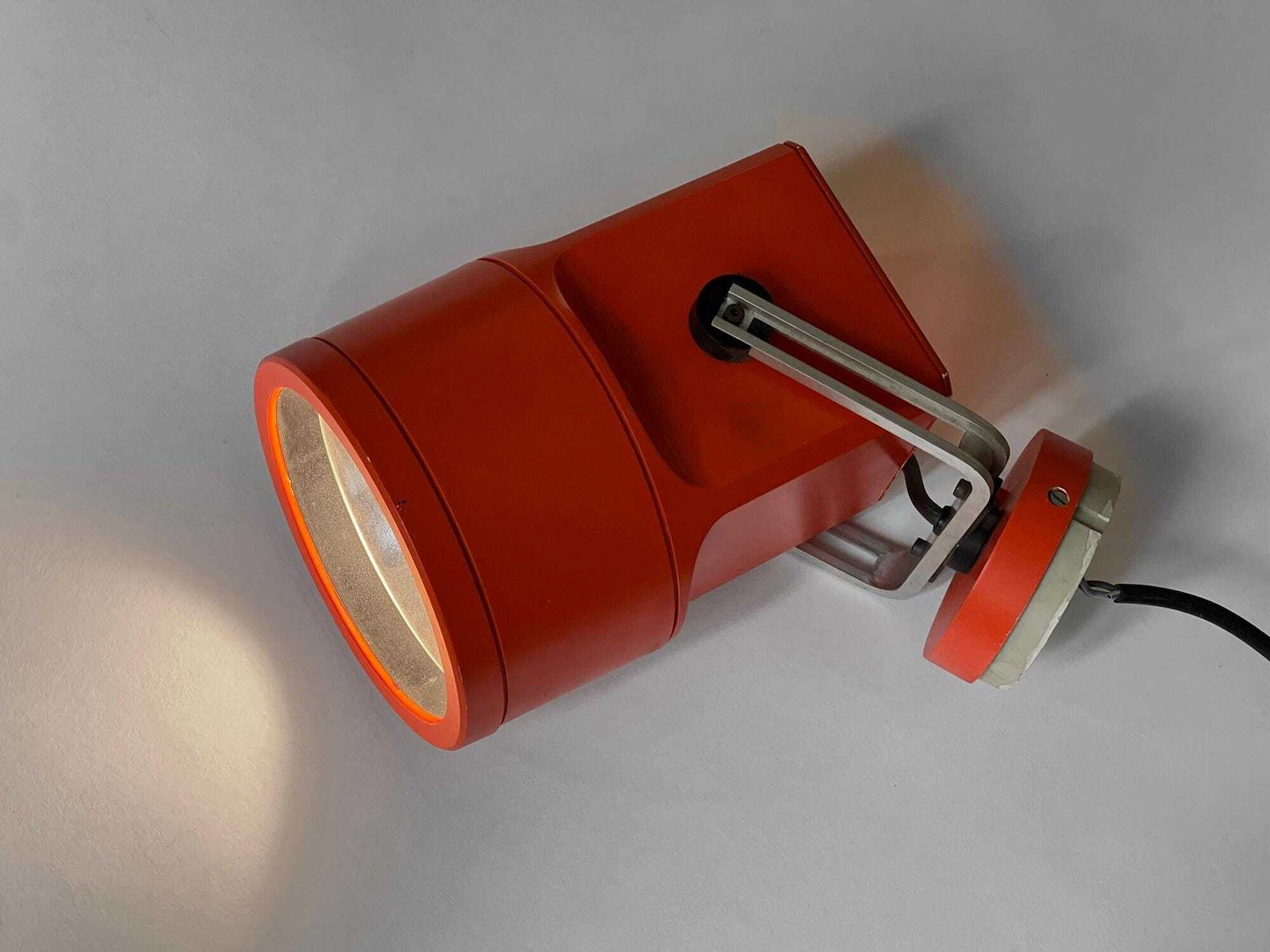 Orange Spotlight "Unispot" By Bent Boysen For Louis Poulsen. Denmark 1970s photo furniture