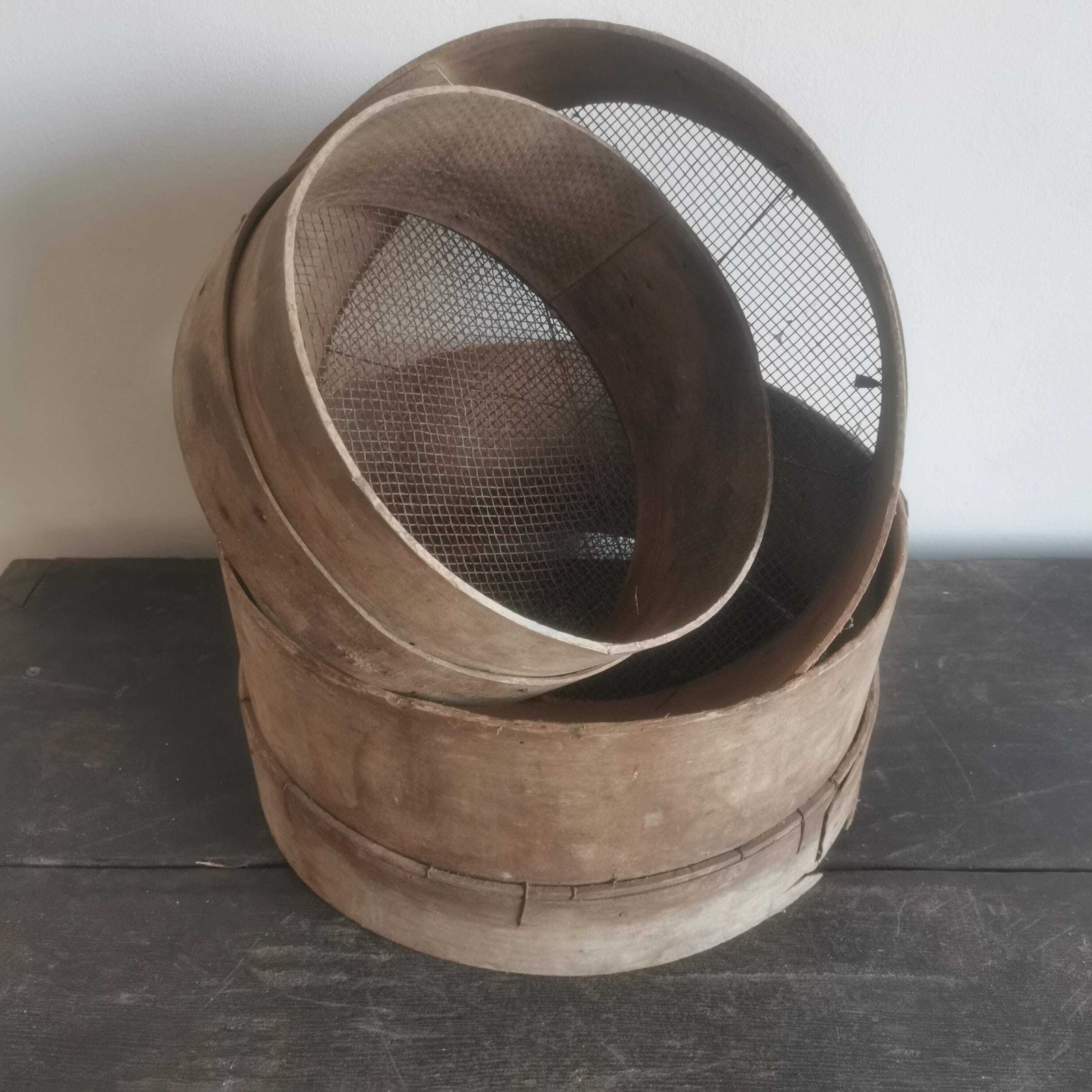 Bent Wood X 3 Sieves Antique Flour Or Seed Sifter Colander Baking Rustic Shabby Kitchen Restaurant Decorative Sifter Farm House Bread photo Home Decor